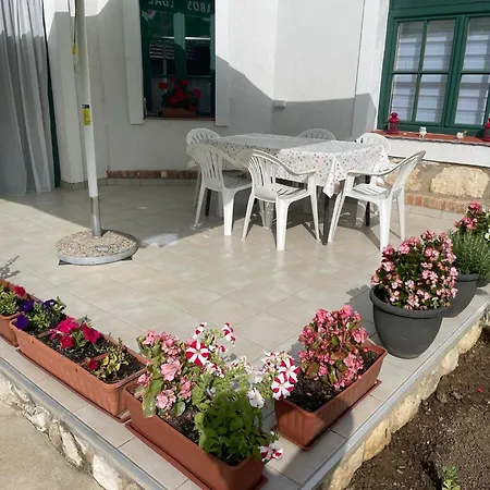Feher Bagoly Vendeghaz Apartment Kovacsszenaja