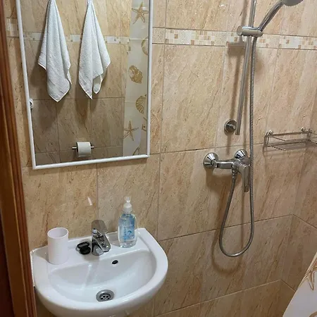 Feher Bagoly Vendeghaz * Kovacsszenaja